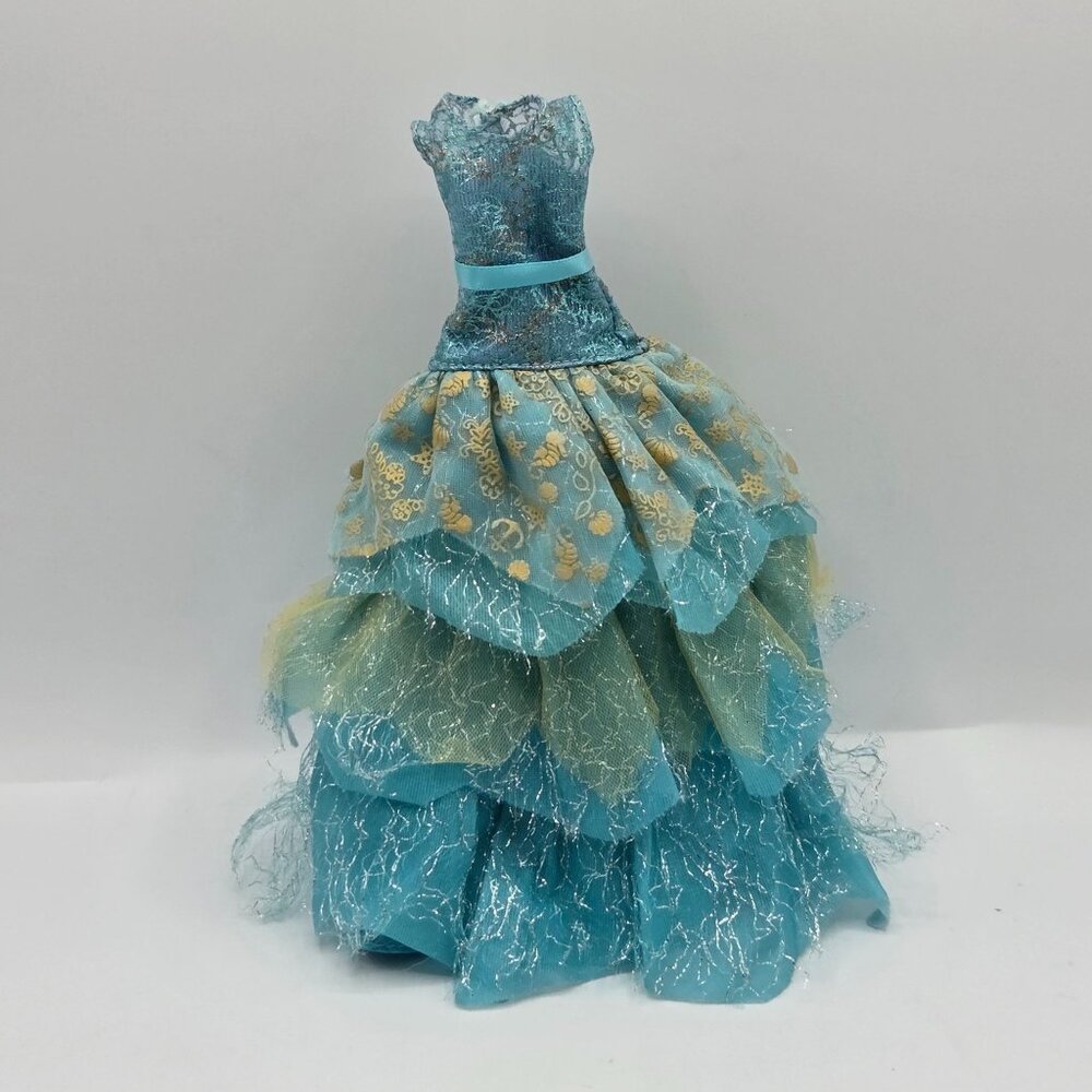 Disney Descendants 2 Uma Royal Yacht Replacement Doll Dress Gown